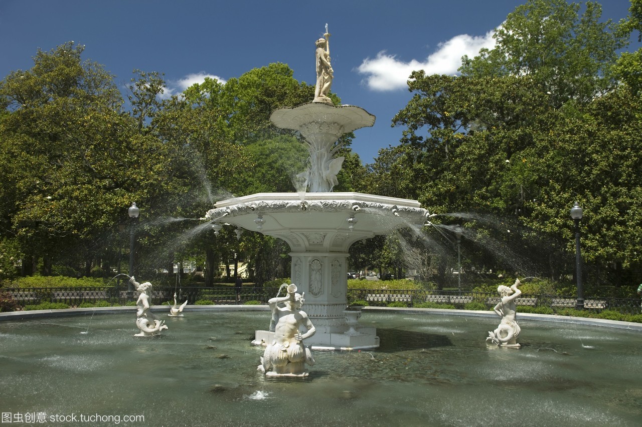 萨凡纳福赛思公园 喷泉与假山构筑的南方城市绿洲